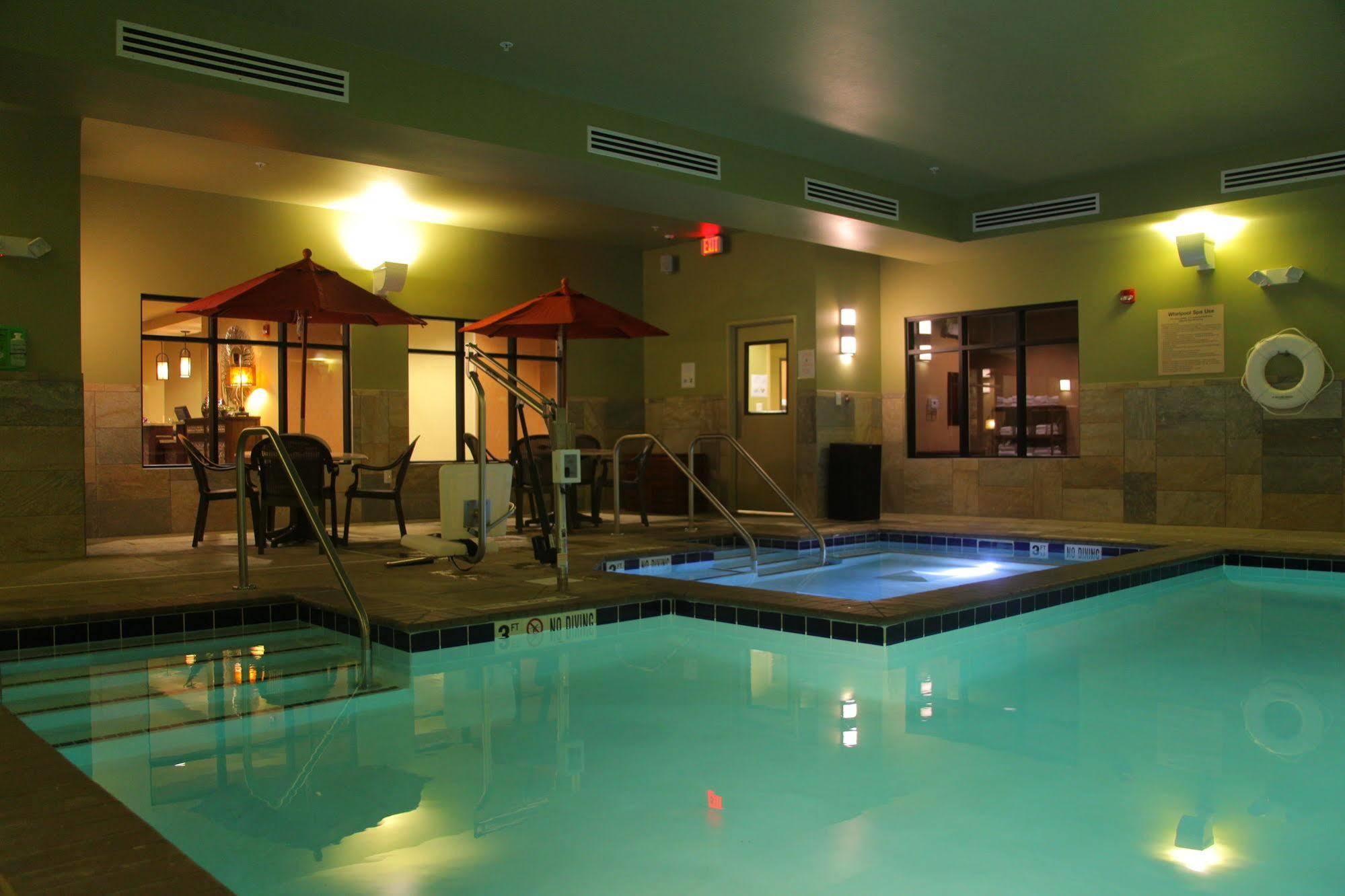 Little Missouri Inn & Suites Watford City Esterno foto